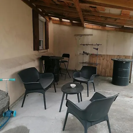 Holiday home La Petite Maison De *