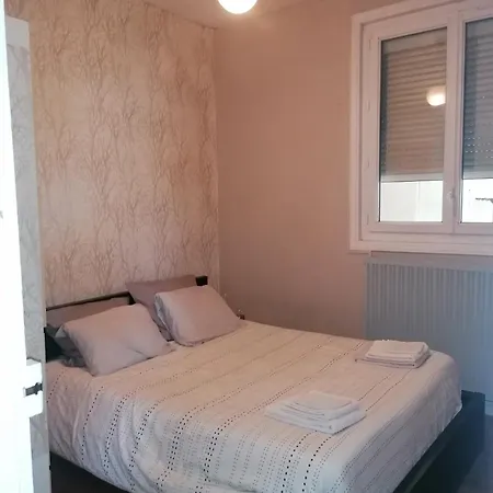 La Petite Maison De
