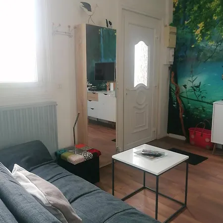 Сasa de vacaciones La Petite Maison De *